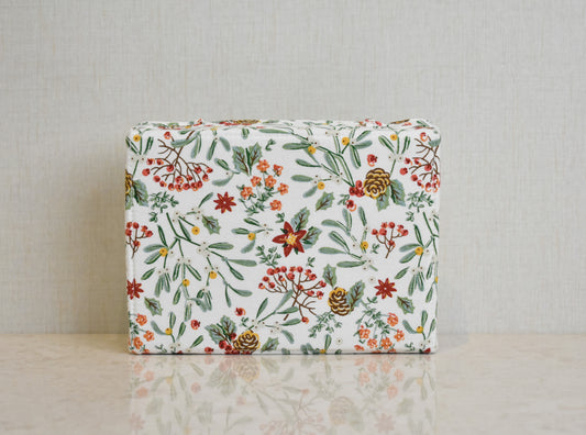 Flora - White ( Cordinated tray of 6 Napkins )