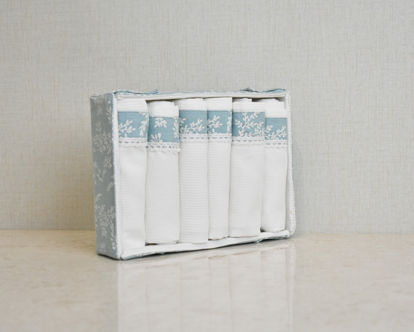 Ferns - Turquoise ( Cordinated tray of 6 Napkins )