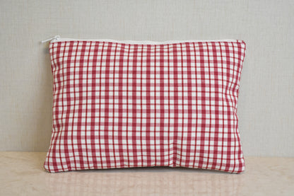 Vintage Charm - Crimson