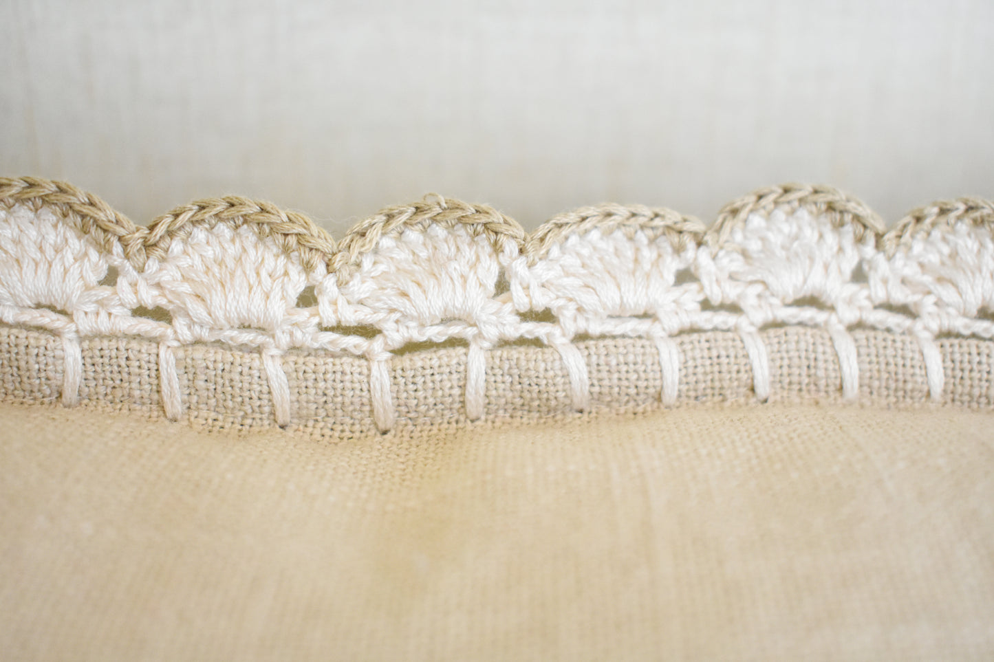 Heritage Crochet - Biege