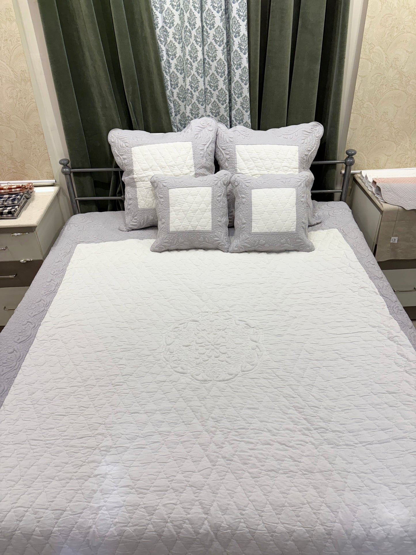 Turpento Grey (Set of 5 Pieces)